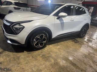 Alquiler furgonetas y coches