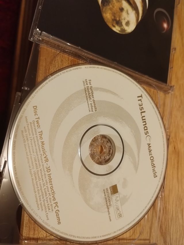 Mike Oldfield - 3 lunas