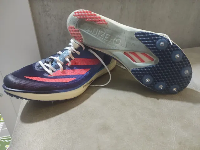 Adidas Adizero Avanti Lightstrike PRO Clavos