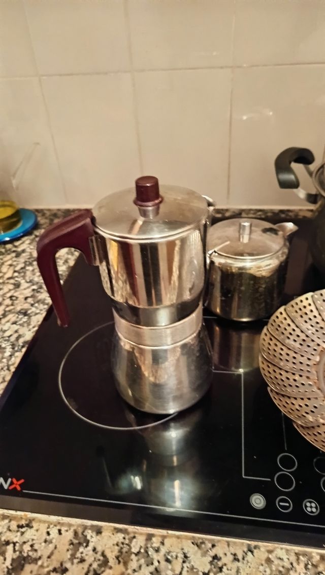 Set de menaje de cocinar ideal .