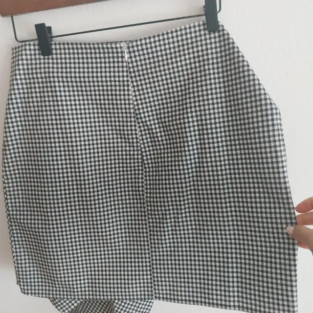 Falda mini cuadros lazo T40