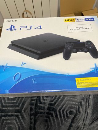 PS4 Slim 500GB + God of War + GT Sport  negociable