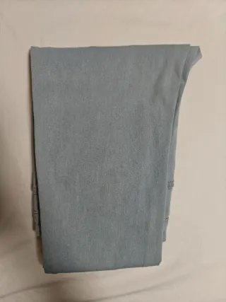 Pantalón vaquero azul claro