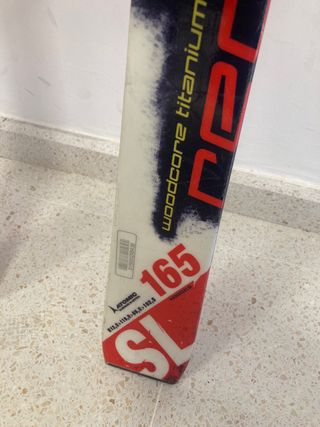 Esquís Atomic 165cm sin fijaciones