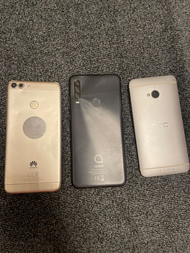 se venden móviles para piezas