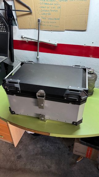 Baúl para Yamaha T Max