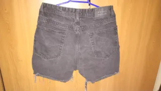 Shorts de mezclilla negros Denimwear