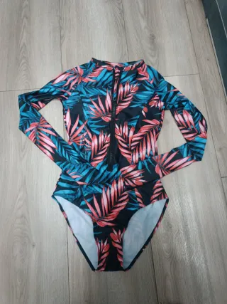 Bañador manga larga estampado tropical