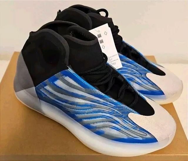 Yeezy QNTM Frozen Blue 23 Dic 2020