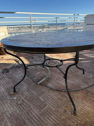 Mesa de mosaico de piedra natural