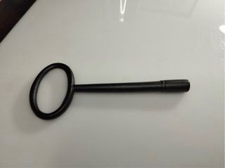 Llave de cuerda ojo de buey 5mm