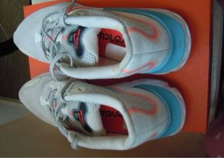 Zapatillas Nike Mujer Running Blancas/Azul/Rosa