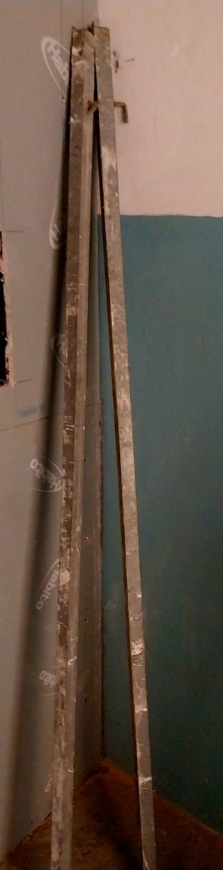 Regles y puntales extensible escayolista