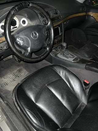 Mercedes-Benz Clase E 2005