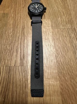 Hamilton Khaki Field Mechanical Negro