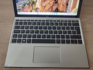 HP Elite x2 G4 i5 16GB 500GB SSD 13 Táctil