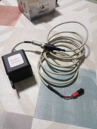 Relé separador baterías Euro6 12v, luz led