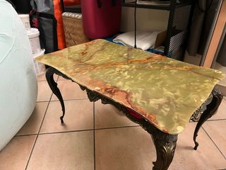 Tavolino in marmo verde e ferro battuto