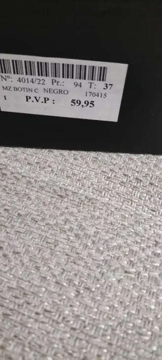 Botas negras  de cordones tipo snow Refresh