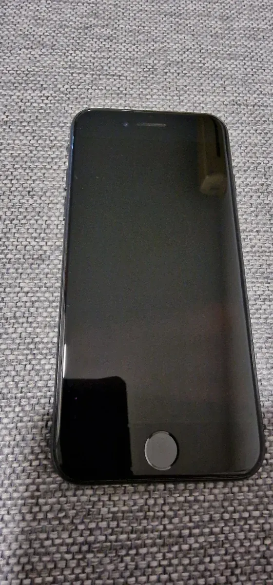 iPhone SE 128GB Negro/Gris Espacial