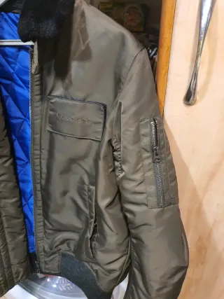 Cazadora Calvin Klein verde talla M