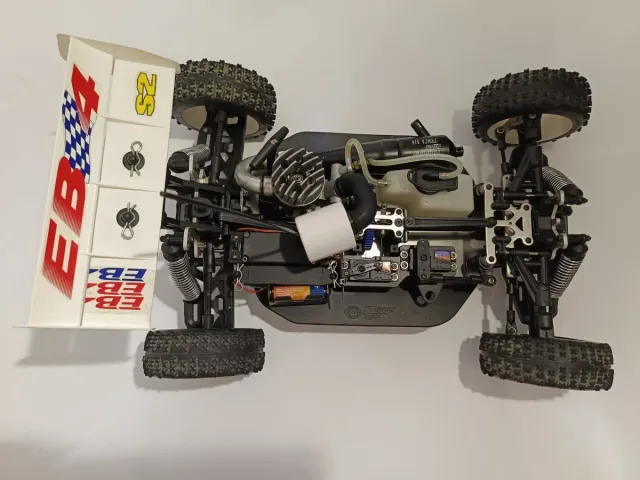 Thunder Tiger EB4 S2 RC gasolina + Extras