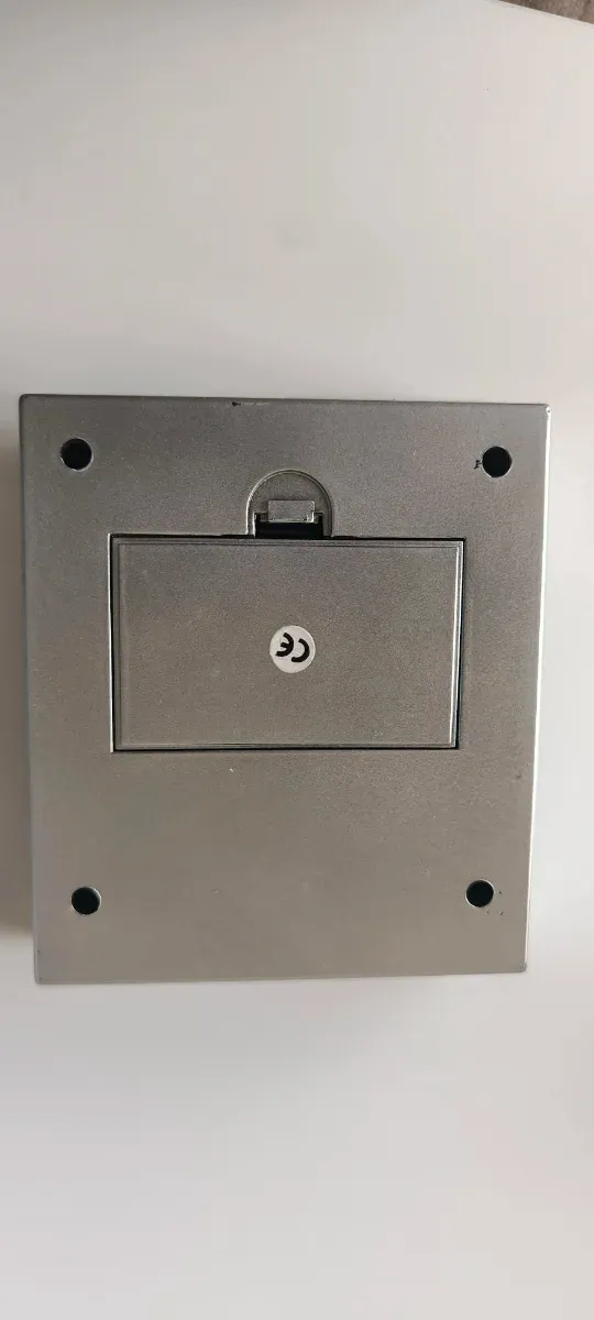 Lote 4 relojes despertador Philips y más