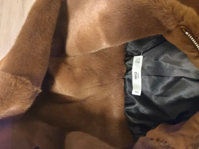 Abrigo peluche marrón mango