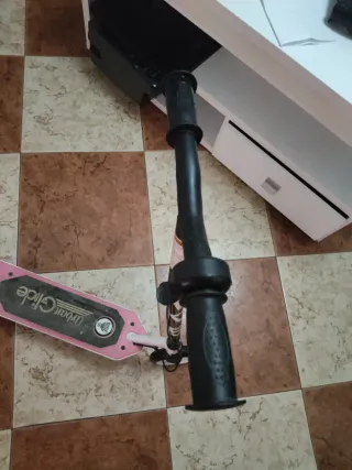 Patinete eléctrico Urban Glide rosa