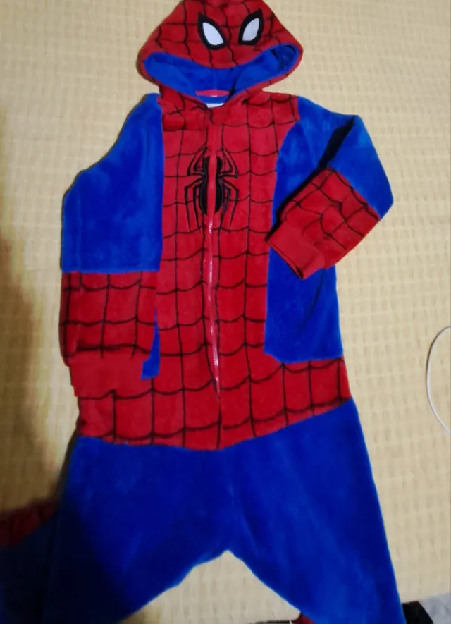 Pijama Polar Spiderman Talla 6-8 Años