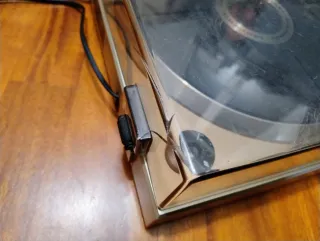 Giradischi Marantz TT 2000