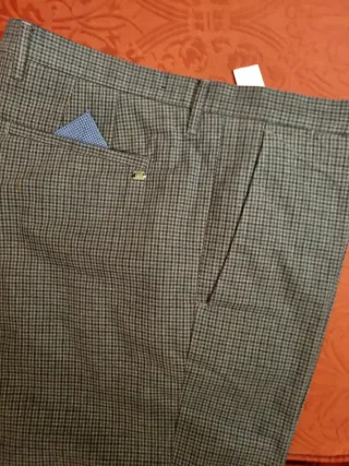 Pantalón cuadros Zara azul, marrón  y gris