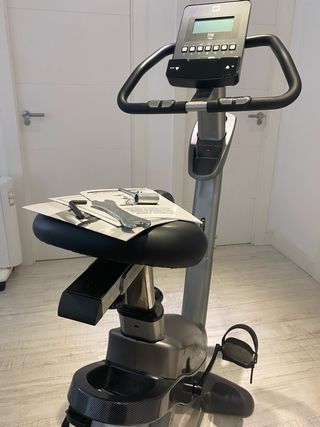 Bicicleta Estática BH Carbon Bike Dual