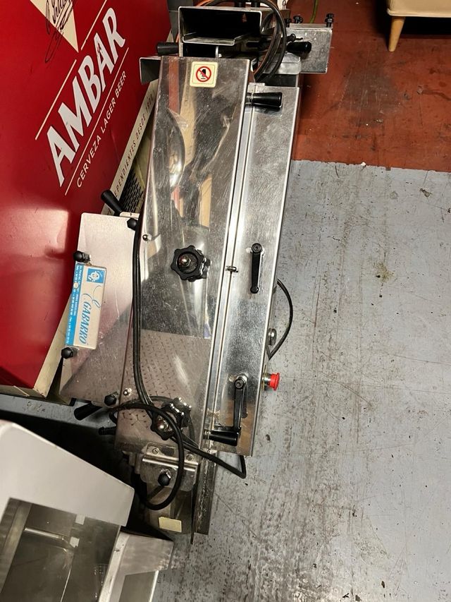 Máquinas Cortadoras de Pan Horizontales