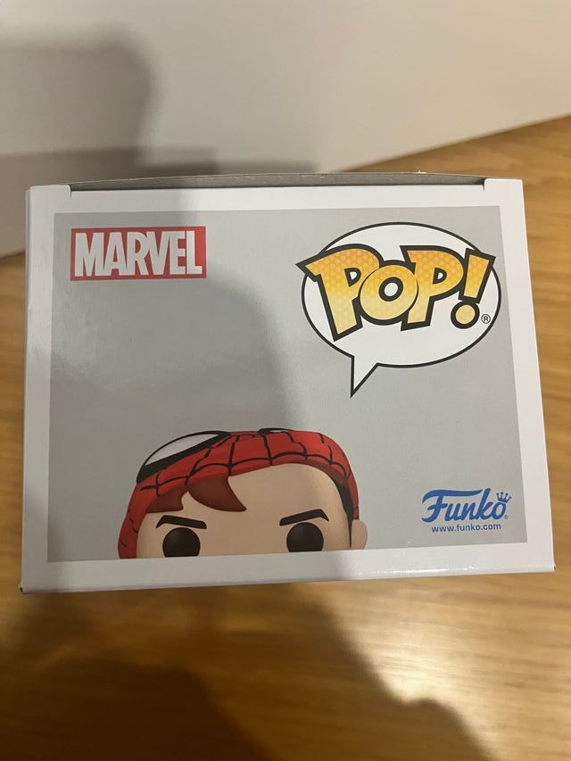 Funko Pop Spider-Man 1530 Friendly Neighborhood