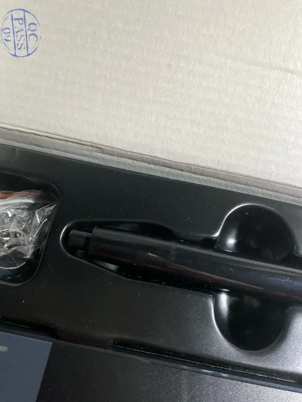 HUION Tableta Gráfica USB para Dibujo