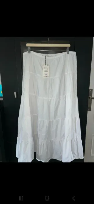 Falda larga Zara blanca XXL
