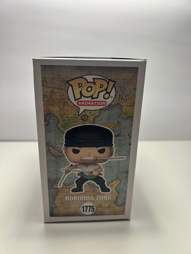 Funko Pop Roronoa Zoro 1775 Chase One Piece