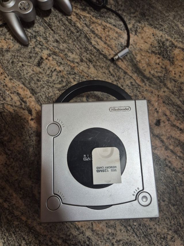 Console Nintendo Gamecube Argento  dol-001