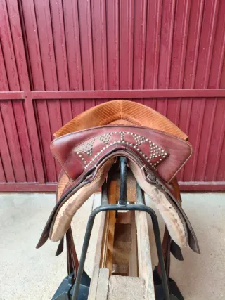 MONTURA PORTUGUESA MARRÓN CLARO