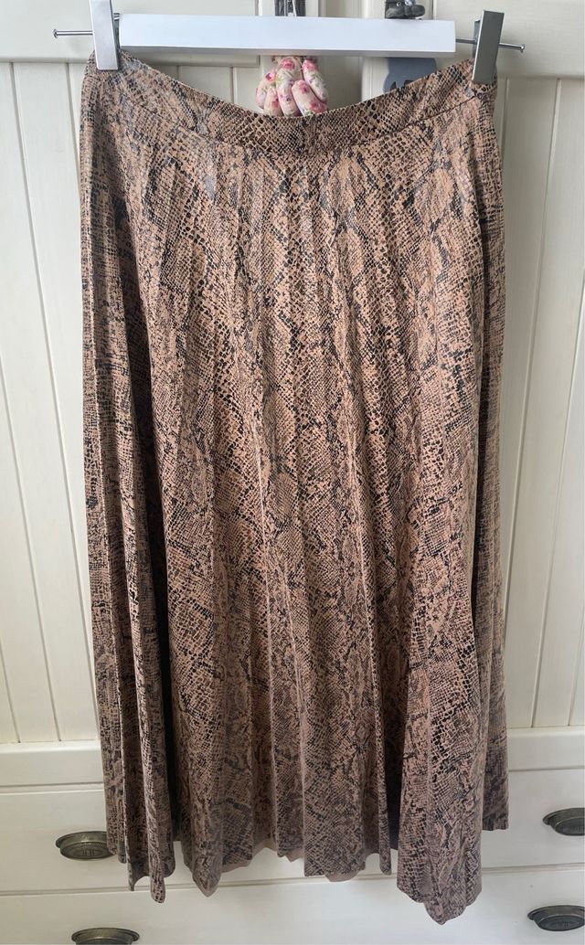 Falda larga estampado serpiente