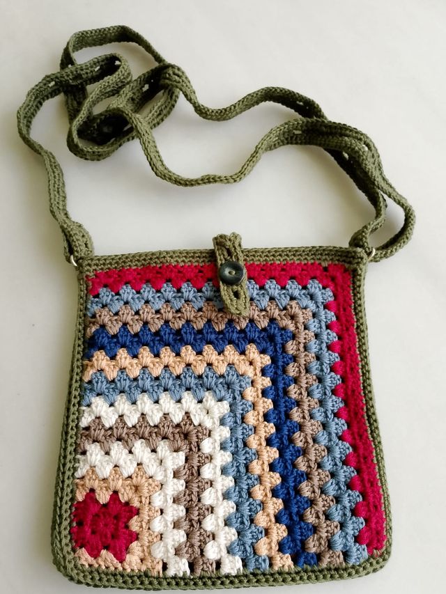 Bolso bandolera artesanal multicolor