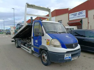 Grúa Portacoches 24/7 económico!! Telf: 647601414.