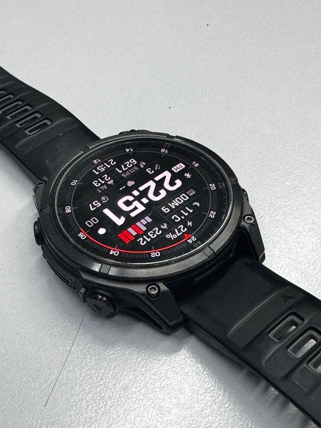 Garmin Fenix 8 Zafiro AMOLED 47mm Negro/Plata