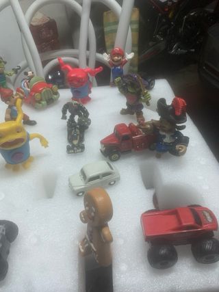 Lote Juguetes Varios Figuras y Coche