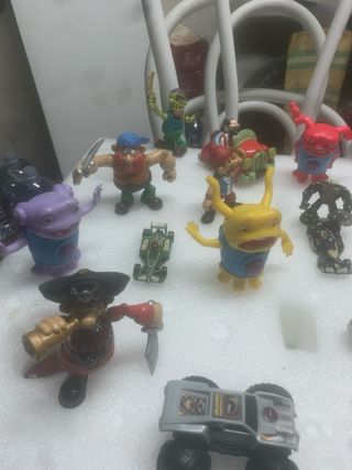 Lote Juguetes Varios Figuras y Coche