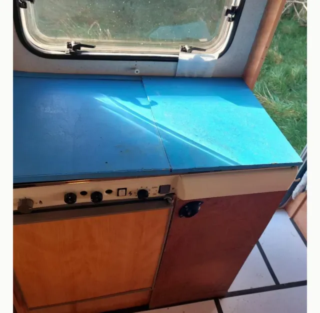 Caravana Sterckeman 750kg