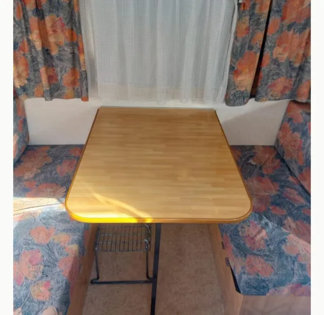 Caravana Sterckeman 750kg