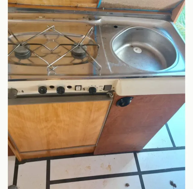 Caravana Sterckeman 750kg