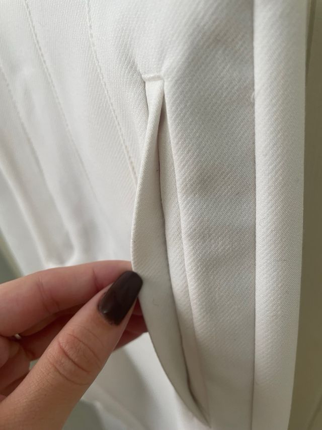 Pantalón de traje blanco